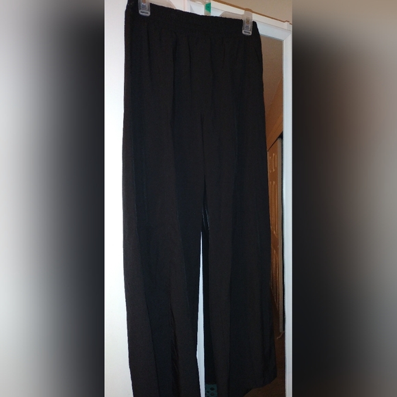 Old Navy Pants - Old navy strechtech pants